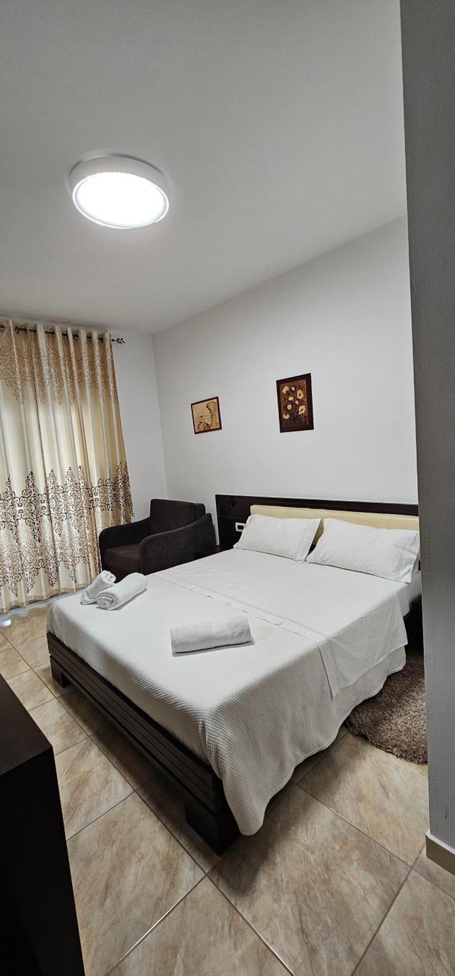Hotel Pirro Влёра Номер фото