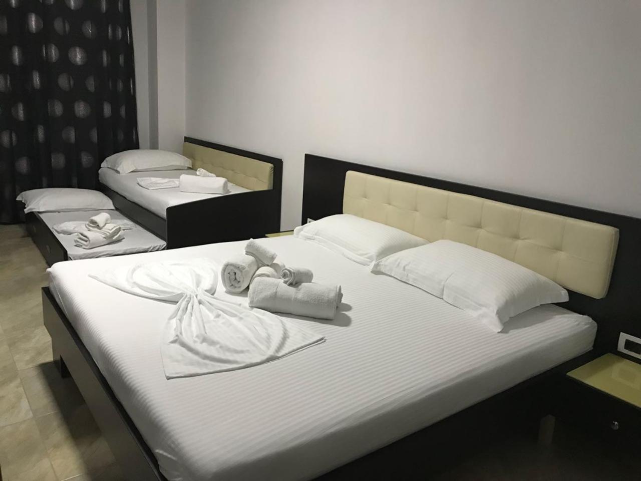 Hotel Pirro Влёра Экстерьер фото
